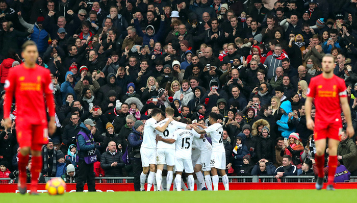 赵鹏：蒋4朱5是国内顶级中卫，但他俩搭配踢亚冠还是太吃力了