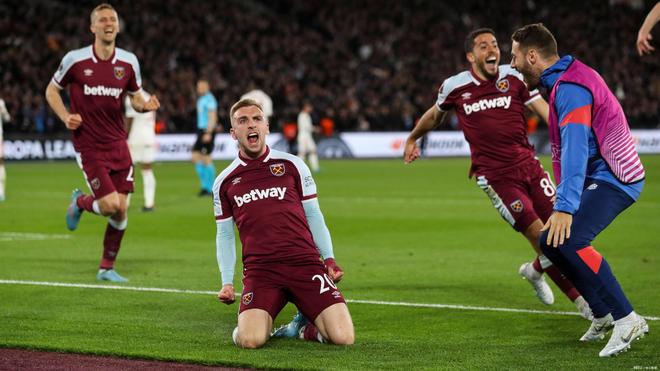 利物浦欧冠小组赛客场取分